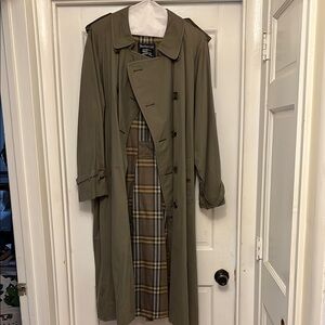 Burberry Men's Khaki Trench Coat